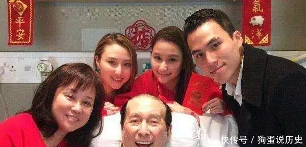 赌王何鸿燊一生风流倜傥，为何不与原配合葬？两个原因太真实