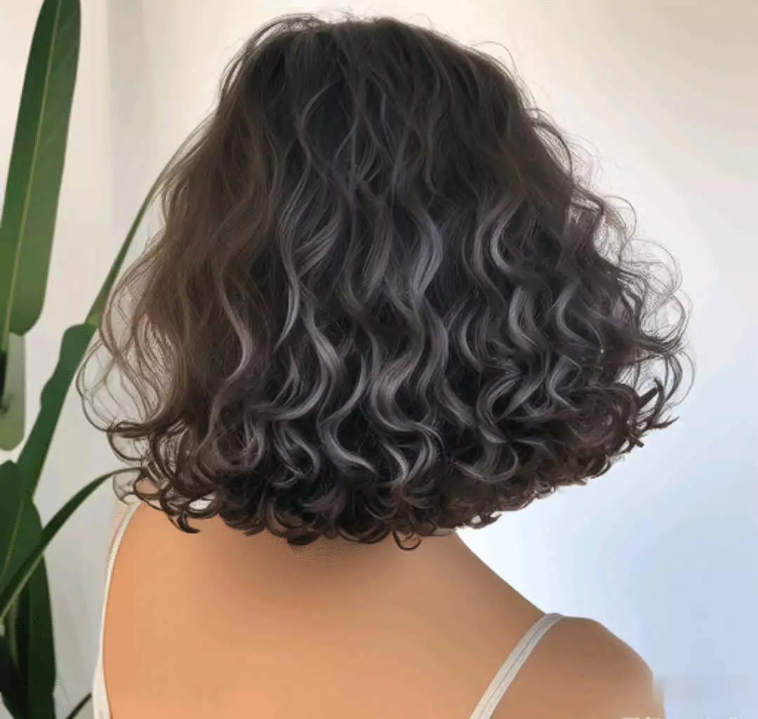 女发造型多样，波波头仍是主流，美且时尚！