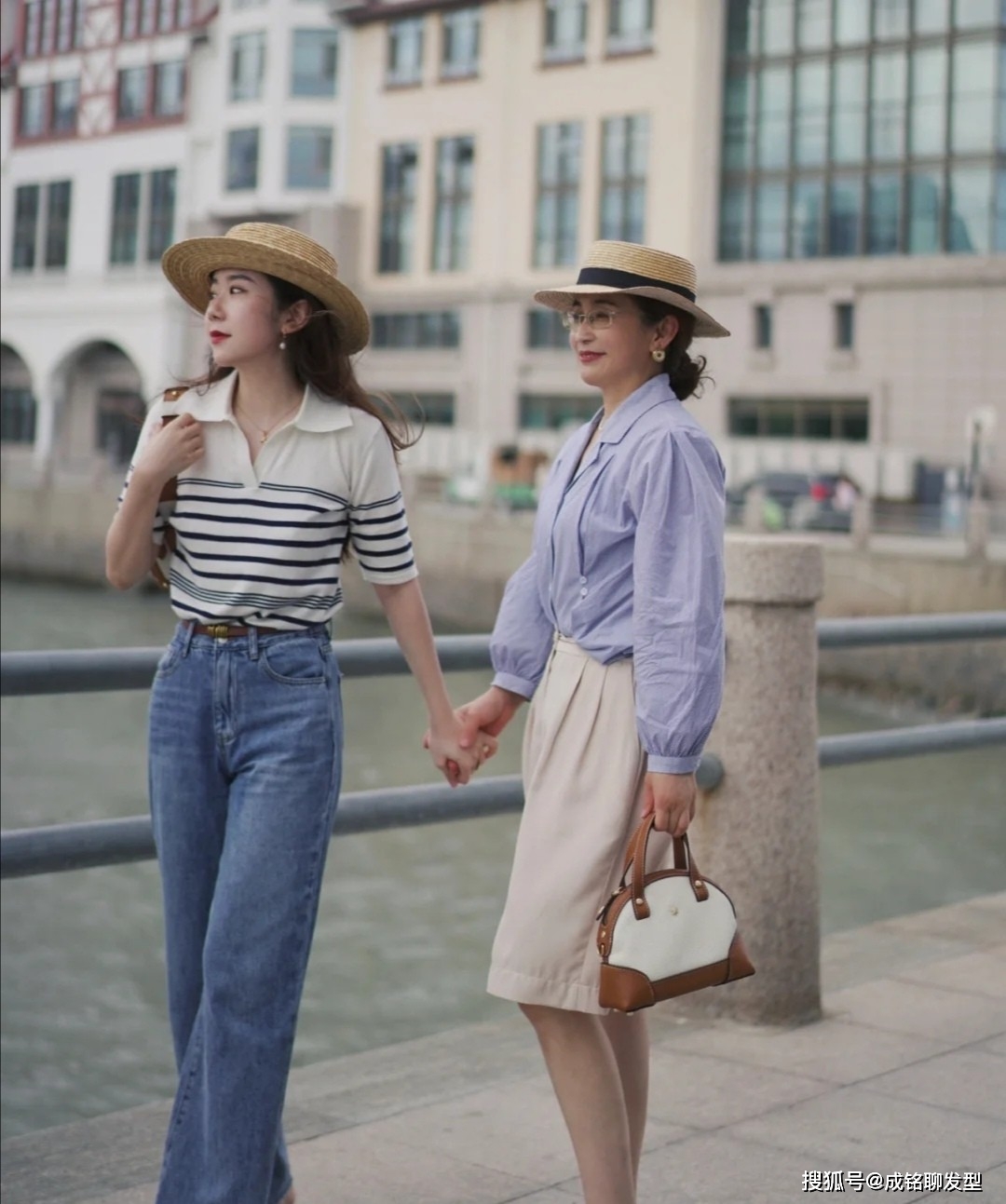 陪妈妈一起变美，几组“神仙”母女的减龄穿搭，舒适优雅又显年轻