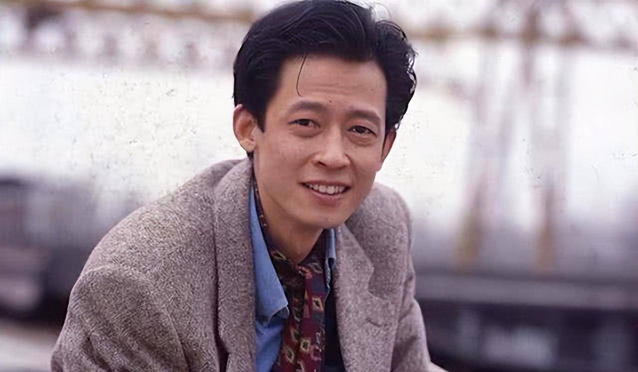 年轻时倾国倾城，老了却成“土肥圆”，这6位发福的女明星好可惜