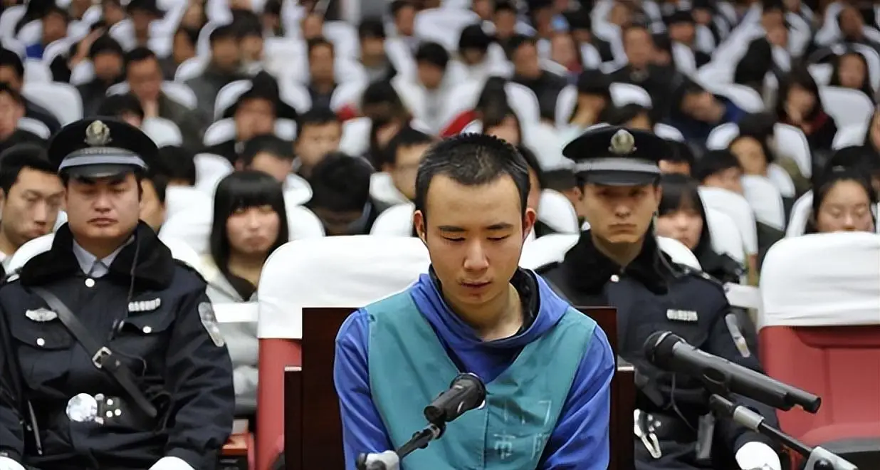 11年后回看药家鑫案：行刑前十分钟，发生在他身上的悲剧仍在继续