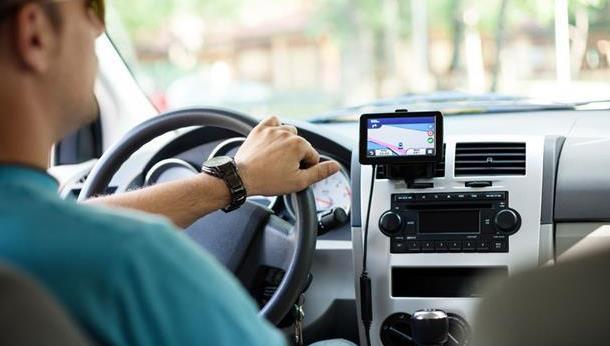 遇到碰瓷怎么办?学会这几招,连专业碰瓷党都怕你了!