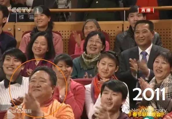 霸屏春晚19年的“笑脸哥”，今年没见着？原来……