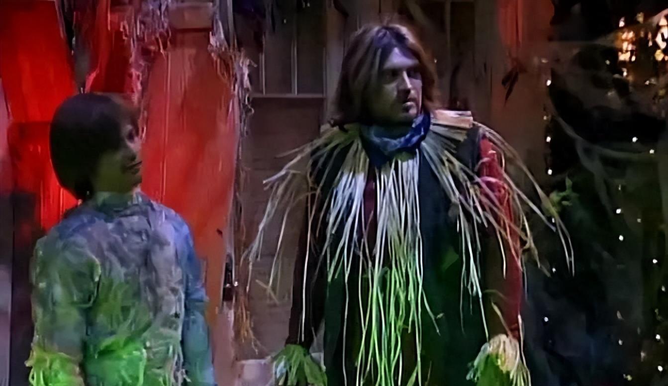 明星生活下的真相是何？鲜为人知的明星生活，认知的只是冰山一角