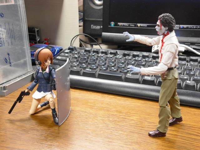 再也不怕乱入狂！女性手办救星防爆警察配件发售