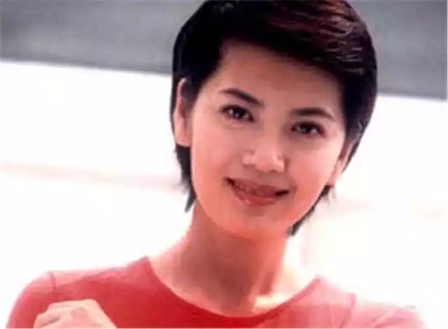 从电视一姐到阶下囚，沈冰渐变人生的背后，究竟藏着怎样的秘密？