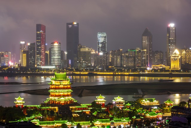 有高人预测,十年后的南昌市,有可能是这样的?