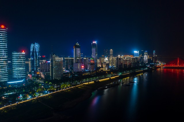 有高人预测,十年后的南昌市,有可能是这样的?