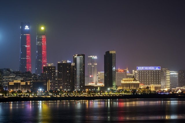 有高人预测,十年后的南昌市,有可能是这样的?