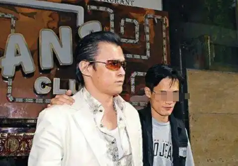 回顾:黑帮大哥李泰龙当街身亡,背后凶手身份曝光后,众人不敢相信