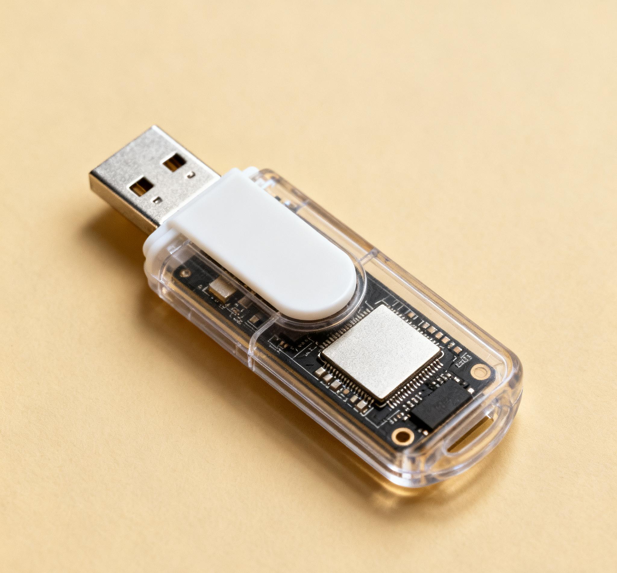 U盘插电脑没反应？别扔！5步设置，一秒救活不用修