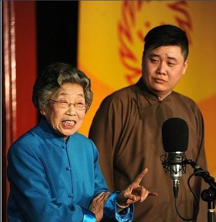 十二位女相声演员（下）—王玥波师父巩汉林老婆郭德纲师姐均在列