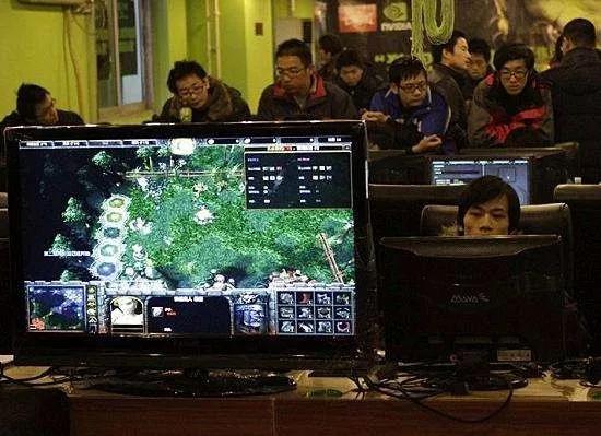 《魔兽争霸3:重制版》还是17年前那个伟大的游戏吗？