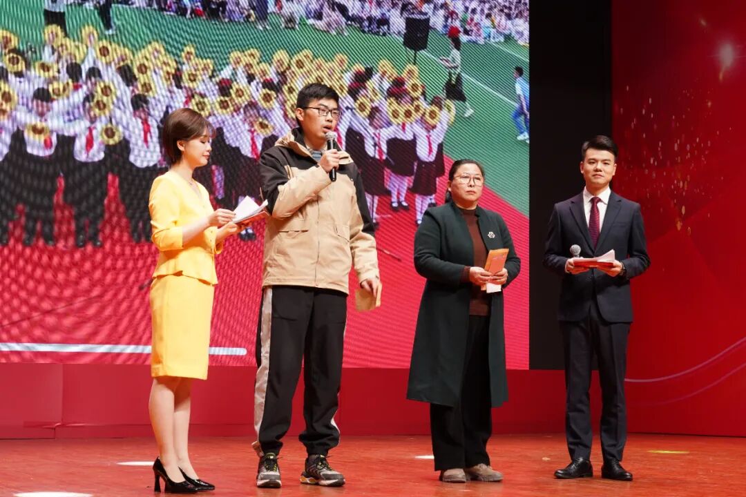 刚刚,2023年度扬州教育创新创优案例、年度新闻人物揭晓!