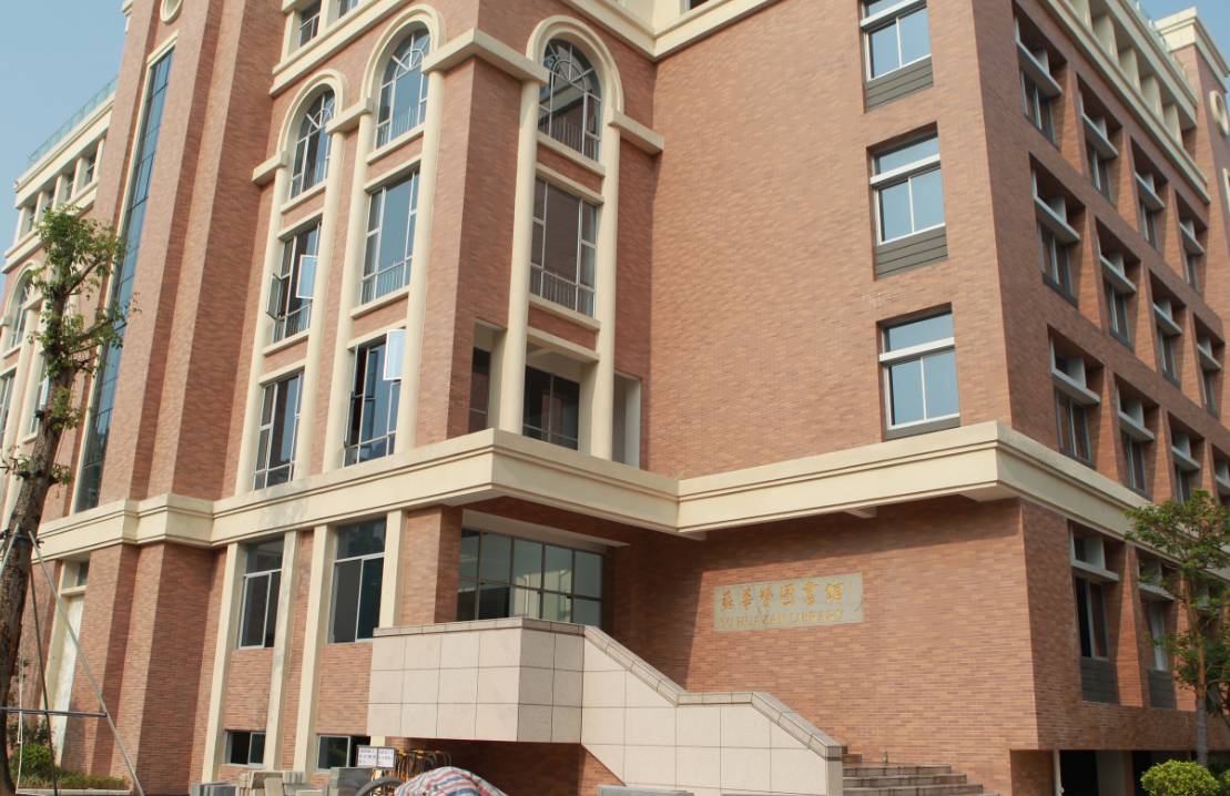 中山这所知名中学搬了，新校区9月1日开学！大量高颜值美图流出