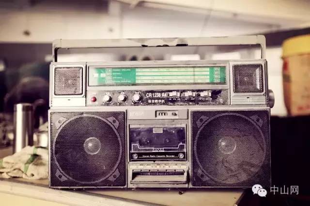 中山这所知名中学搬了，新校区9月1日开学！大量高颜值美图流出