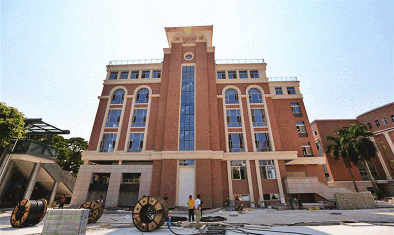 中山这所知名中学搬了，新校区9月1日开学！大量高颜值美图流出