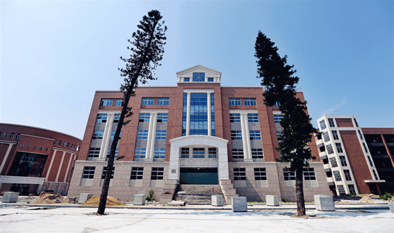 中山这所知名中学搬了，新校区9月1日开学！大量高颜值美图流出