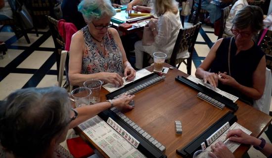 中国麻将“攻占”美国？海外网友在线求助：谁能教教我