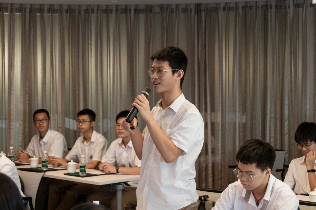 广东华侨中学：九十五载育英才，构筑创新生态