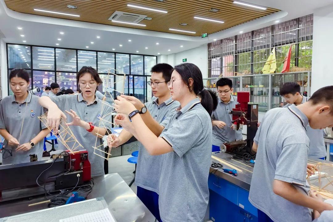 广东华侨中学：九十五载育英才，构筑创新生态