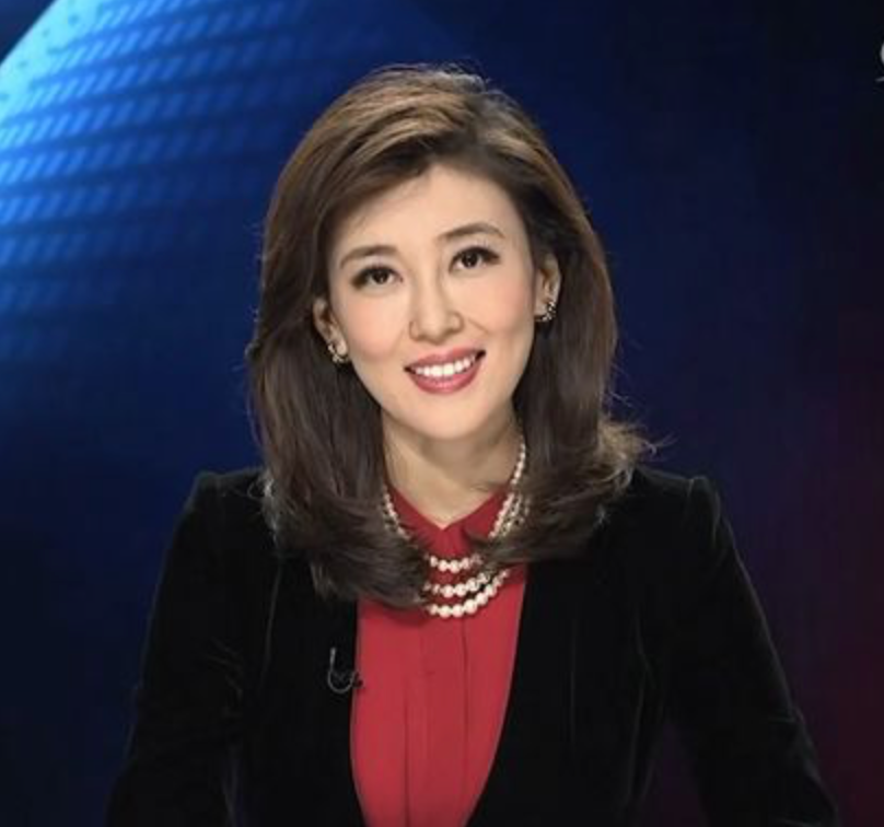 被誉为统一男女审美的超美女主播李红，隐婚嫁富豪后美出新高度！