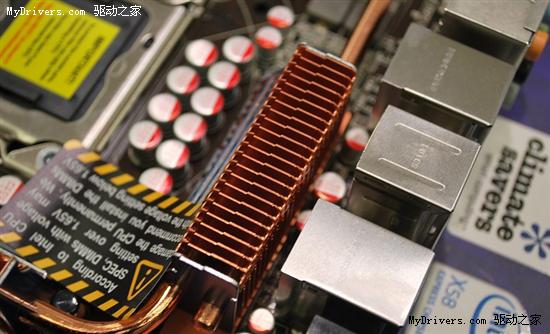 华硕X58 杜蕾斯V2+I7 920 超频测试ing