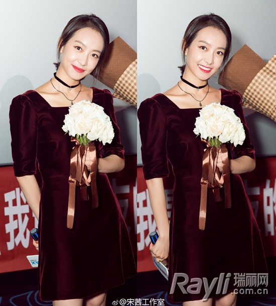 李嫣再爆神模仿视频！还和鬼怪新娘“撞项链”