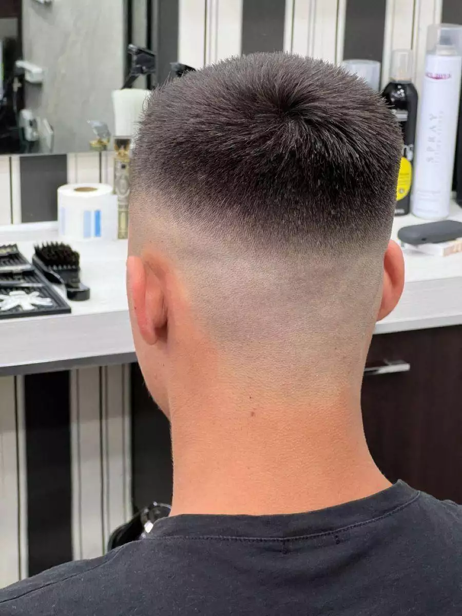 从街头到职场，渐变短发凭啥霸屏男士发型圈