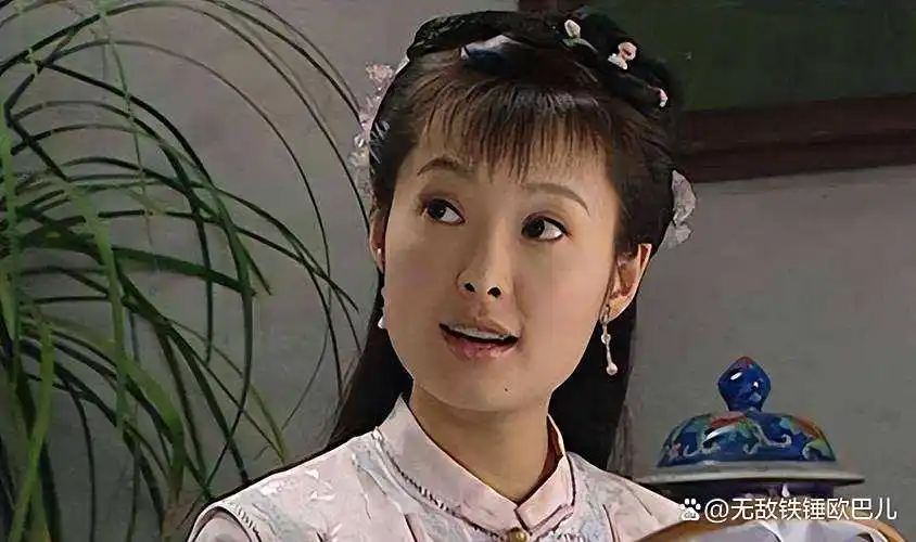 袁立12年感情无果！昔日恋人转身娶张怡宁，网友：爱情长跑终成遗憾