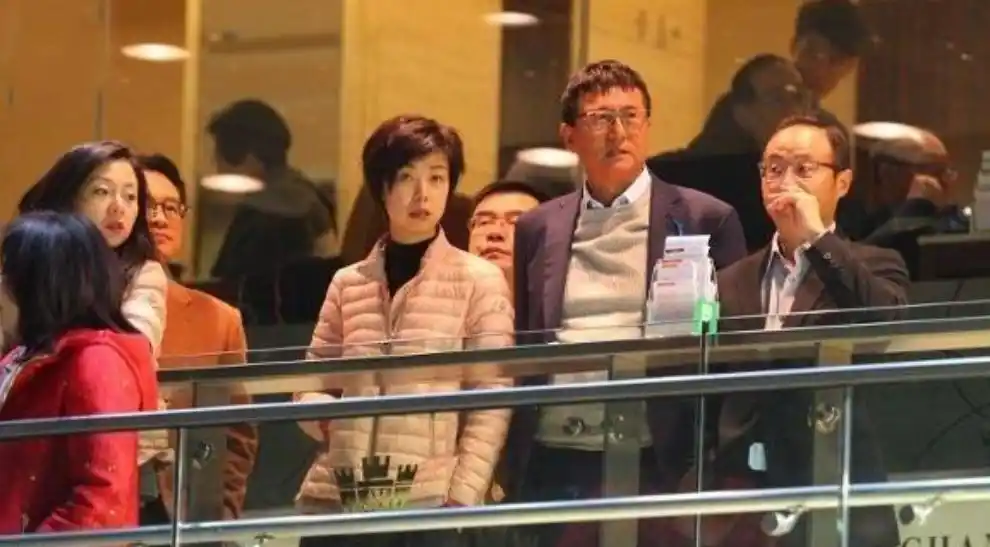 回顾徐威：与袁立分手后，转身娶冠军张怡宁，婚后生两子幸福美满