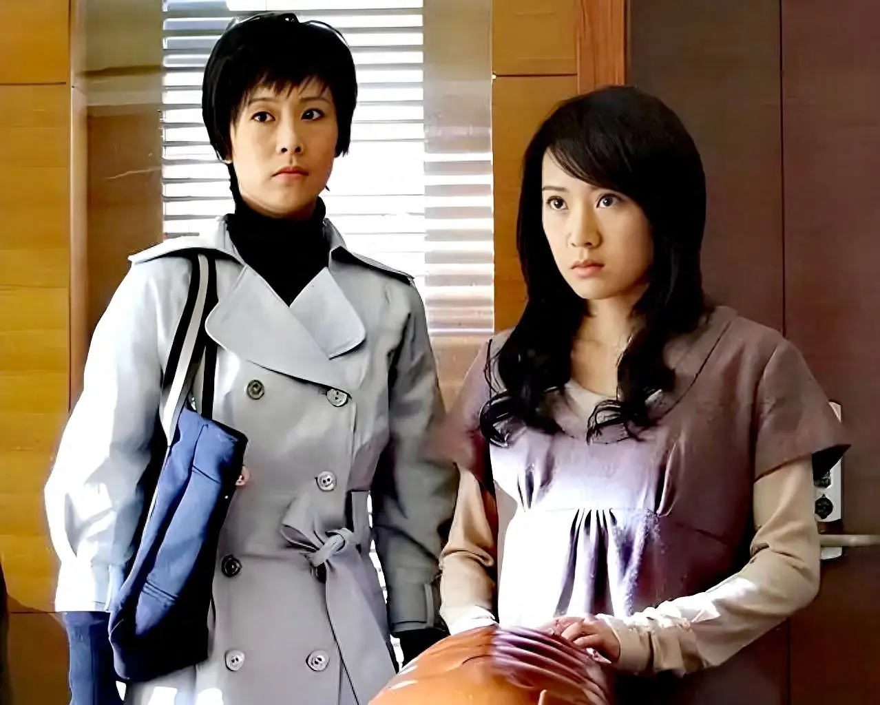 多年后再看蜗居：郭海萍坑惨妹妹海藻，如此姐妹深情，千万要远离