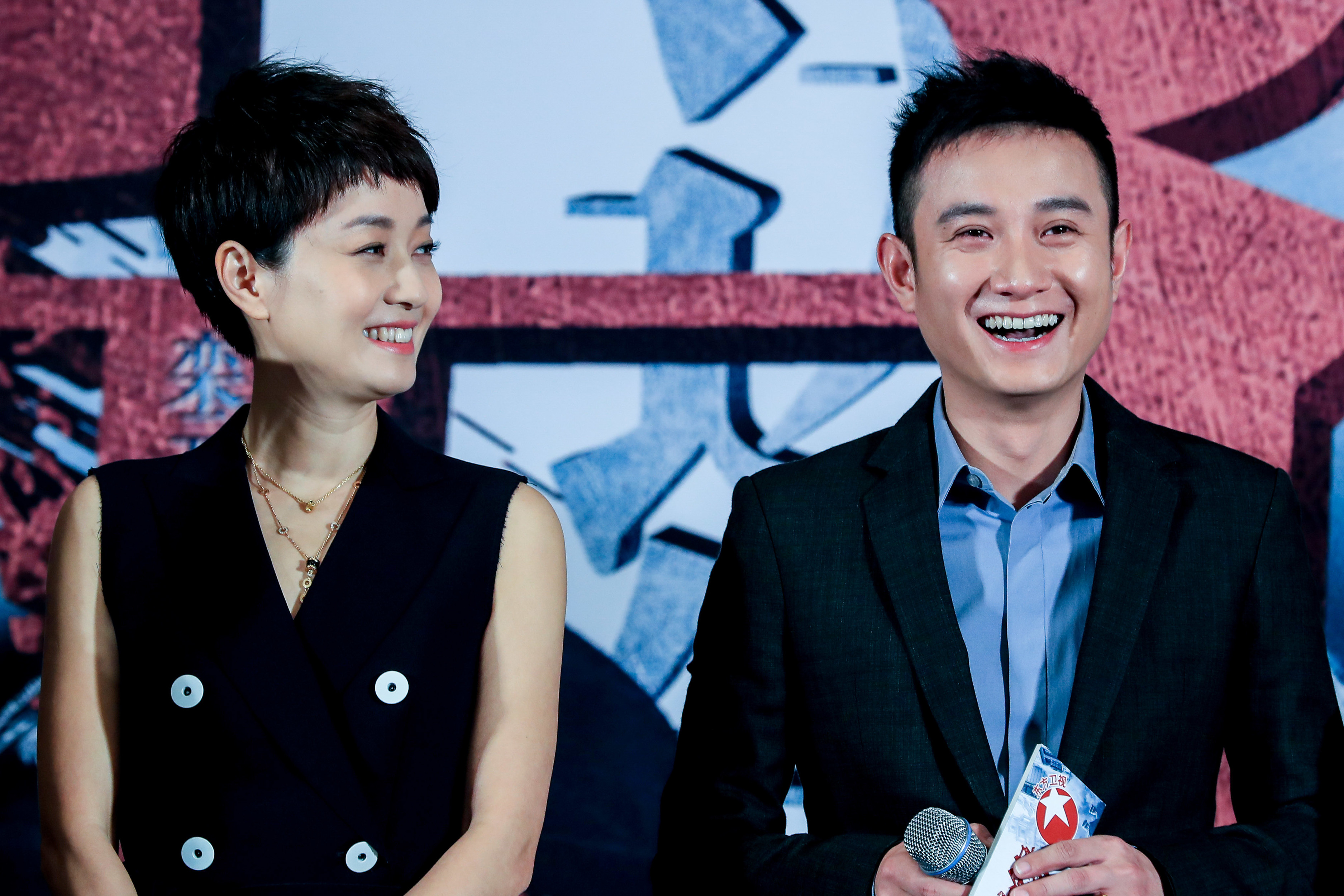 《蜗居》播出12年,男一号成“叔圈顶流”,男二号却惨遭封杀