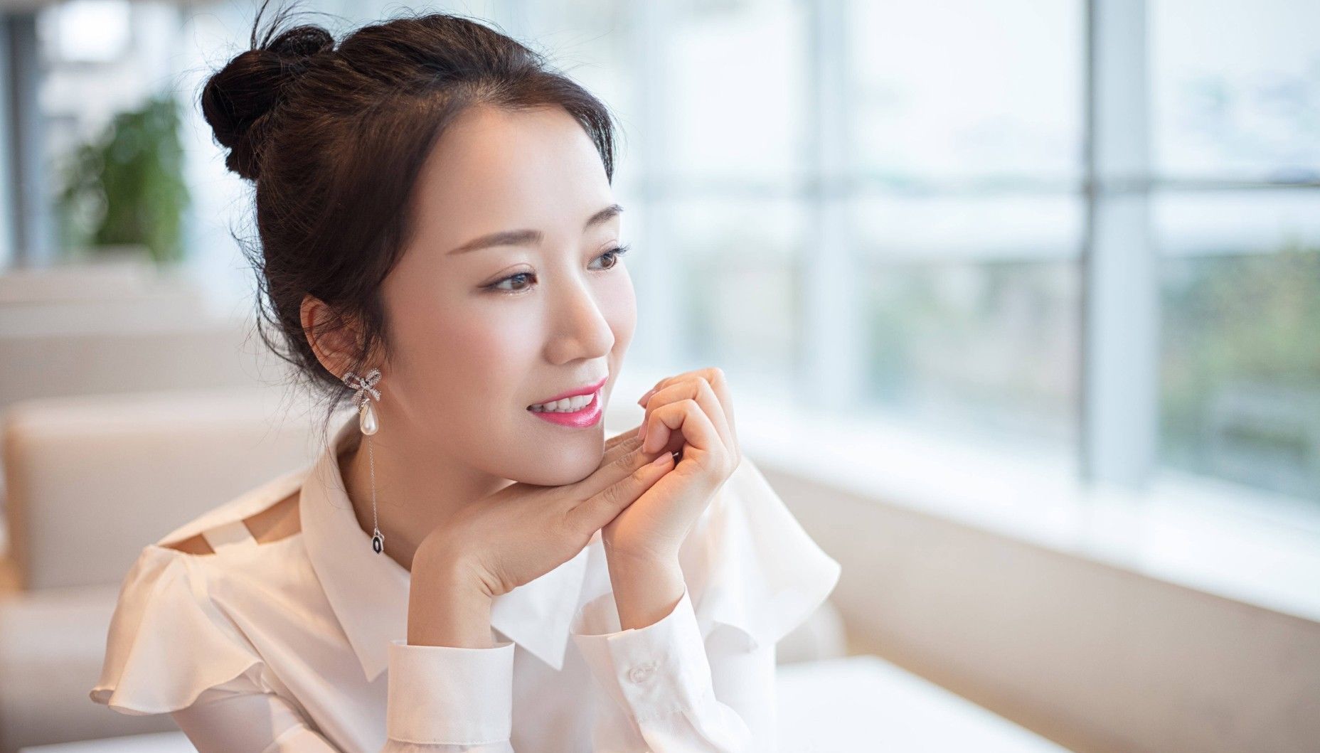 《蜗居》播出12年,男一号成“叔圈顶流”,男二号却惨遭封杀