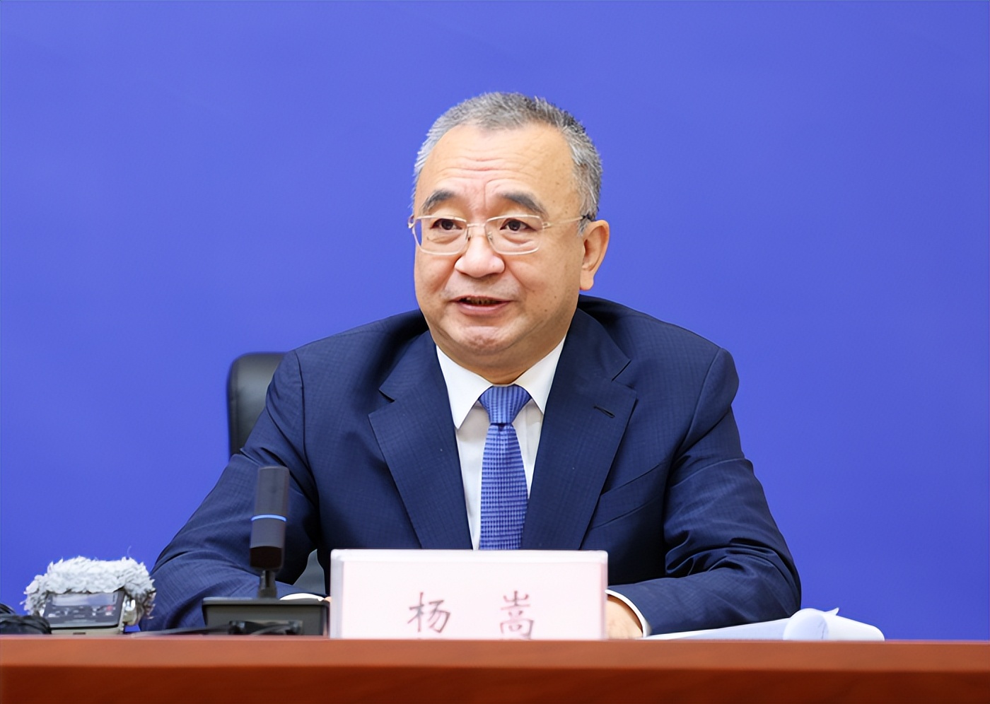 《关于提升网络交易平台产品和服务质量的指导意见》专题新闻发布会实录