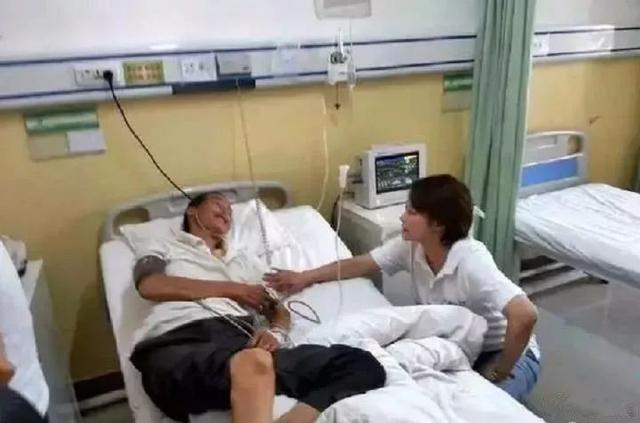 突然三婚、刚网友、丈夫小她11岁，46岁袁立终于把自己活成杜小月