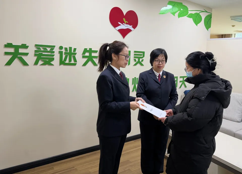 网络暴力、隔空猥亵、隐私泄露……“小网民”需要“大保护”