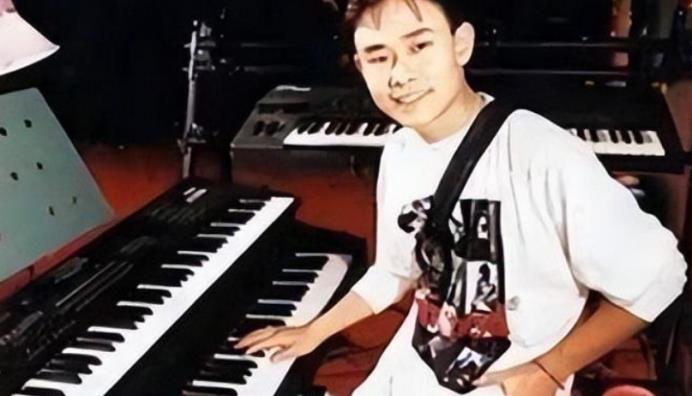 刀郎前妻杨娜：生下女儿40天便跑路，如今刀郎幸福美满，她后悔吗