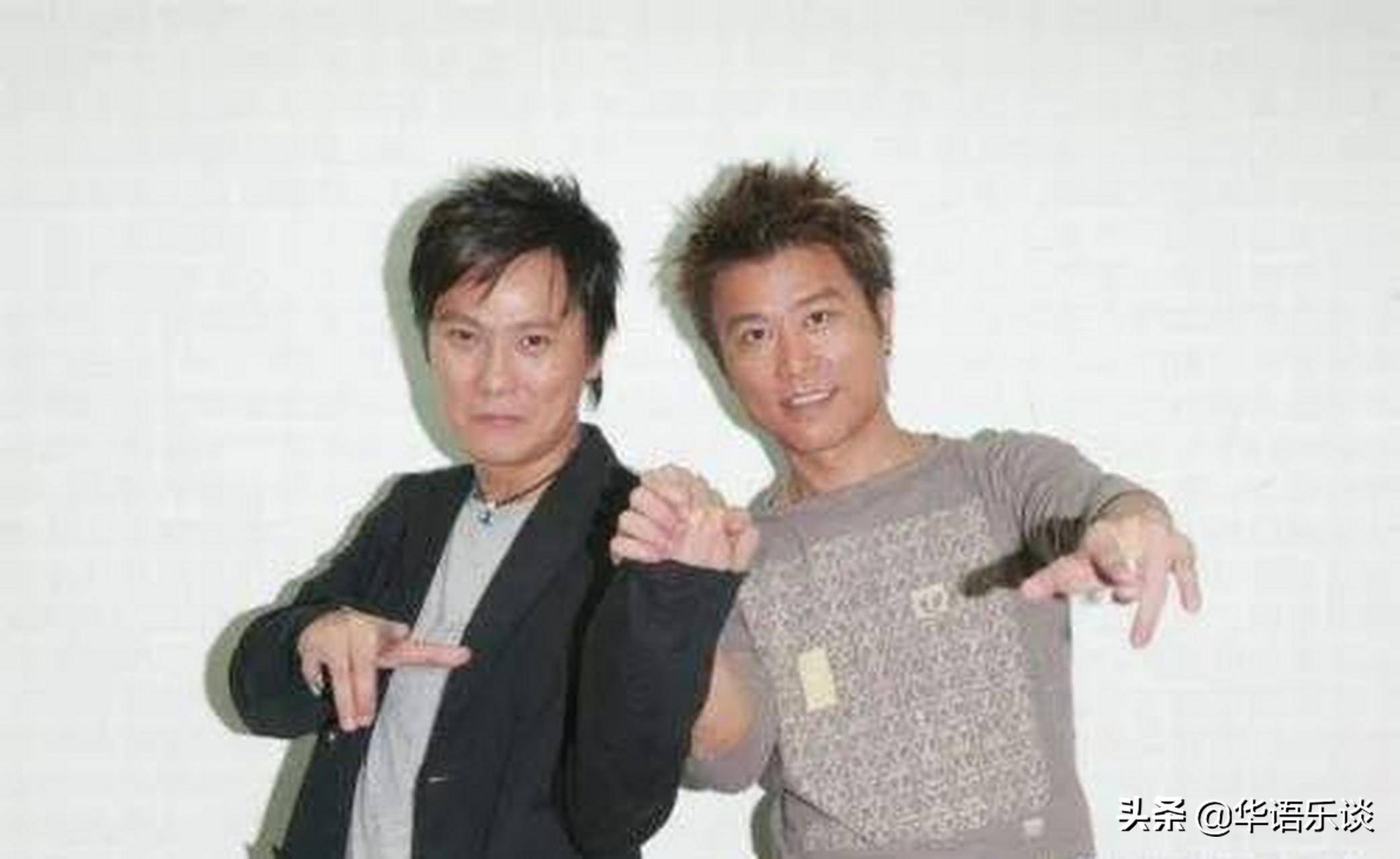 “张牙伍爪”再度归来：那些经典的男歌手舞台CP，你记得几对？