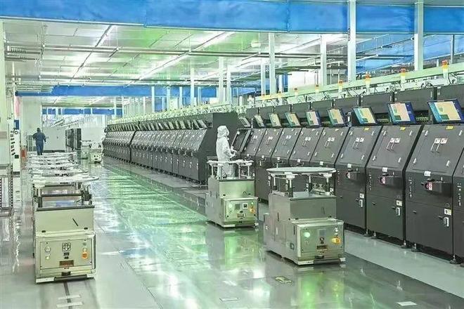 《江西日报》专题报道：南昌高新区产业从“链的聚势”迈向“群的跃升”！