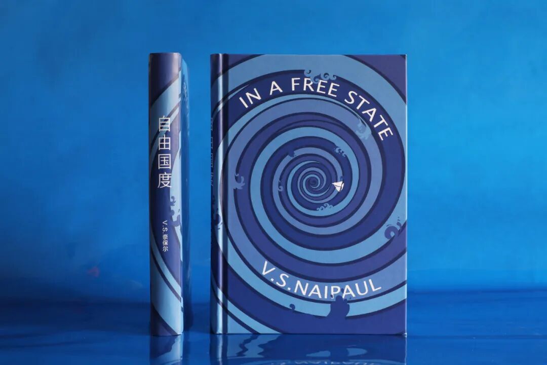 我追寻自由,也正被它束缚其中