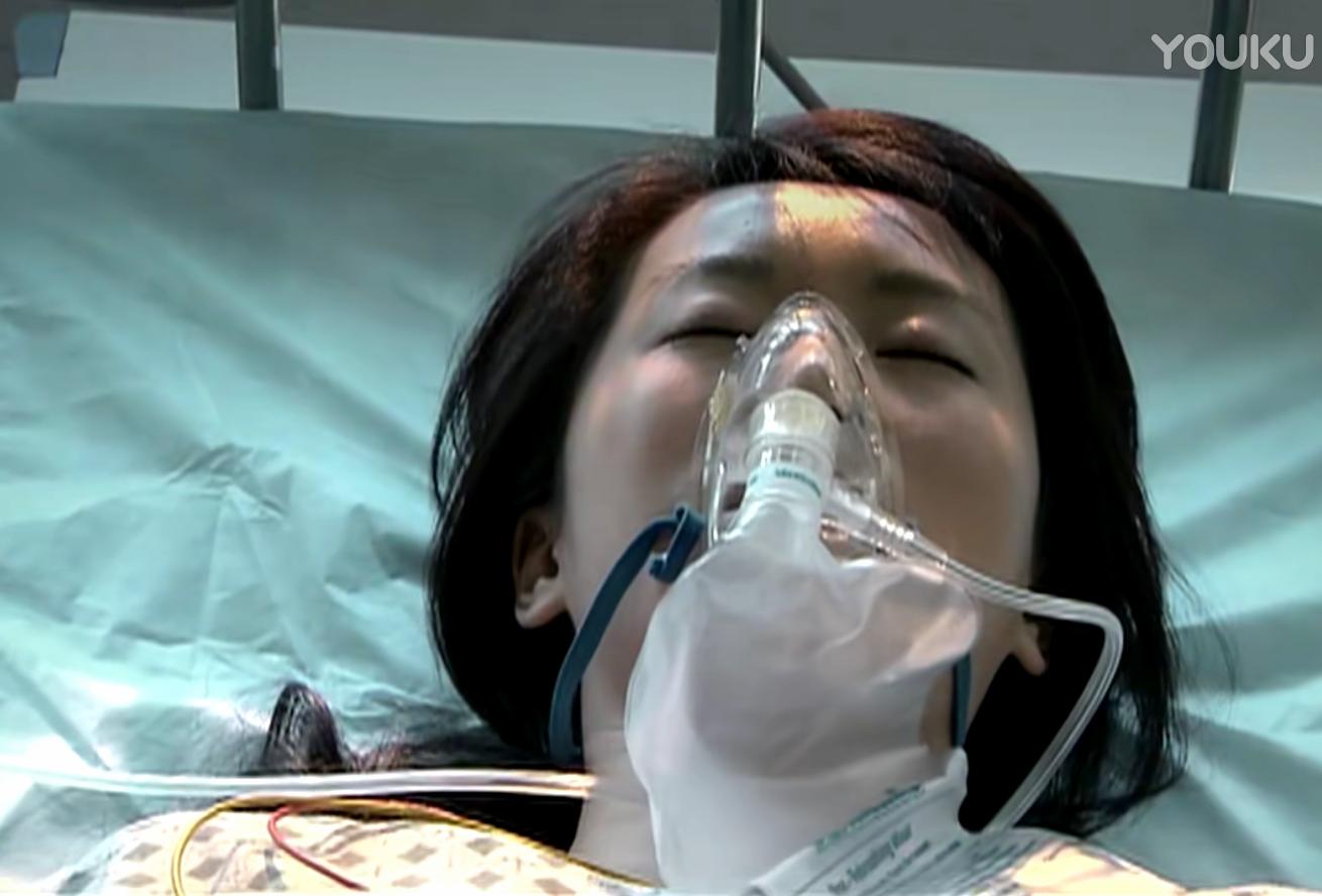 重温《蜗居》：才懂海藻“未婚却要给宋思明生孩子”的真实原因