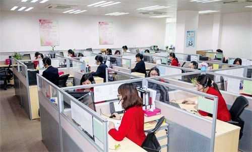 完美：搭乘"互联网+"技术 让服务更亲民便民