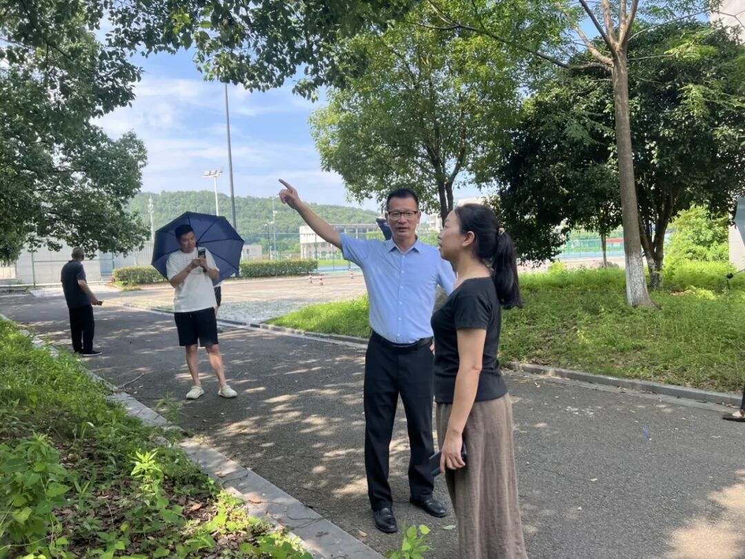 从严排查隐患,全力迎战台风 “巴威”(附宁海县教育局致全县师生家长们的防台提示)