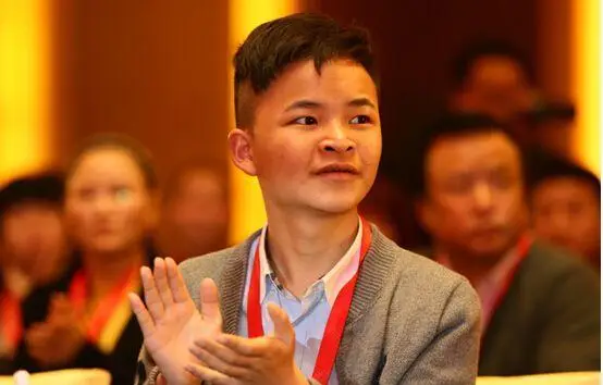 还记得汶川地震的林浩吗？当年立志要考清华，如今却走进了演艺圈