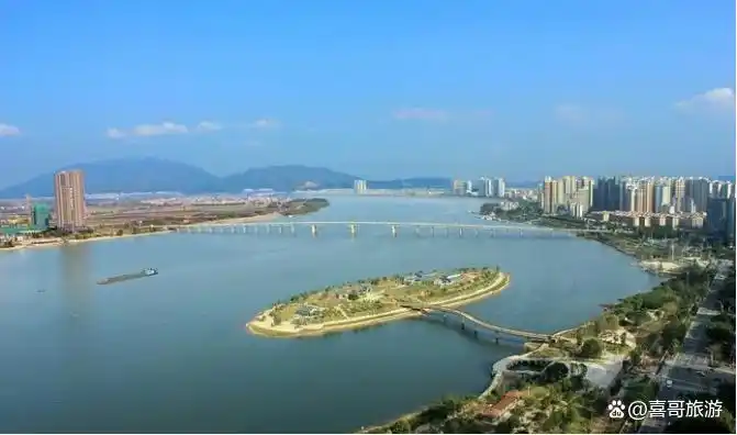 广东省湛江市吴川市十大景区有哪些?自驾游如何安排行程?