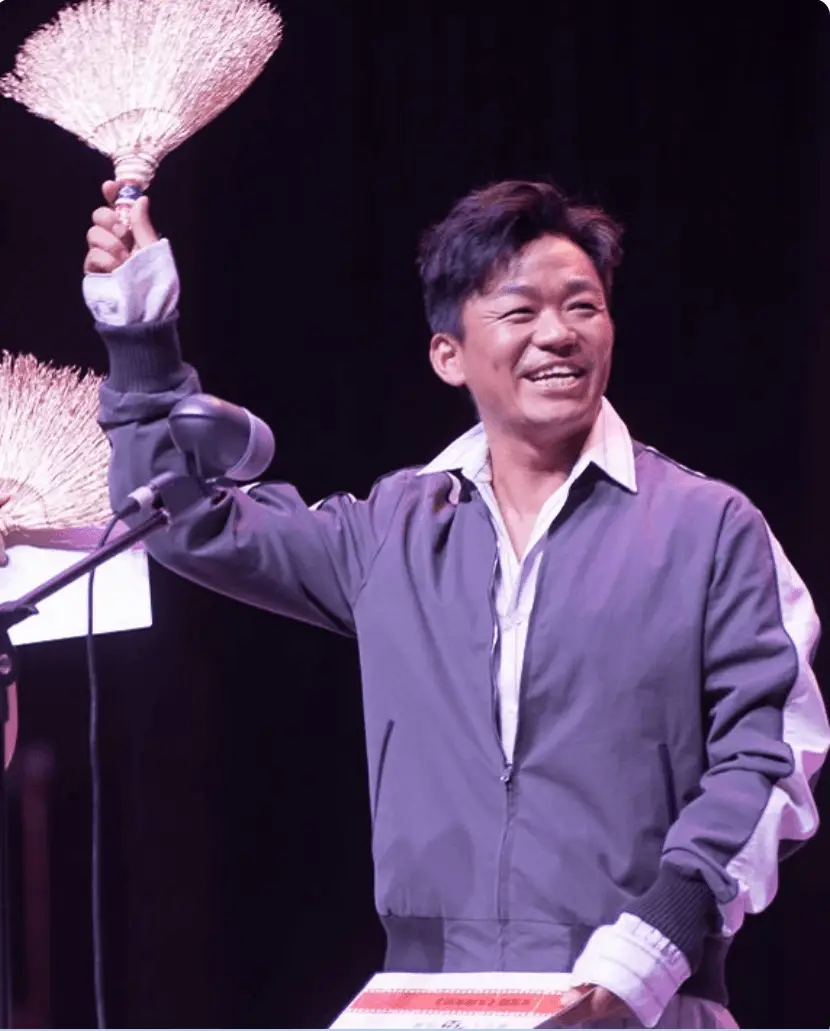 助徐峥成为最卖座导演的王宝强，他的清醒，打了多少明星的脸？