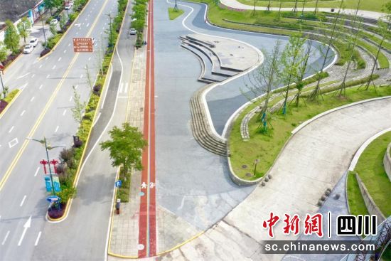 隆昌： 让“中国石牌坊之乡”走向更诗意的“远方”