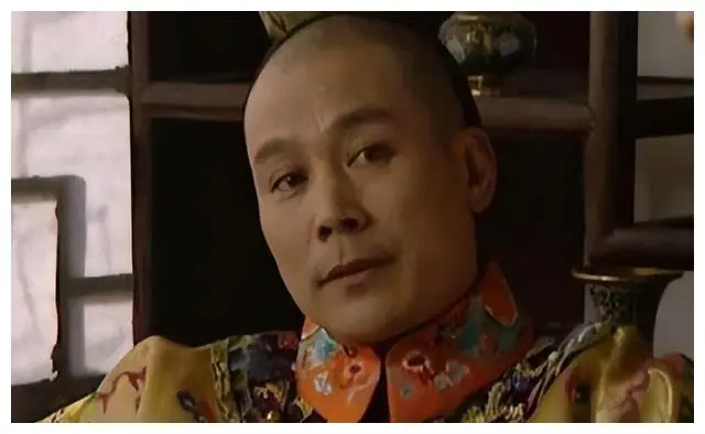 雍正身边有六大重要人物，支持雍正心甘情愿，包括他的两个弟弟