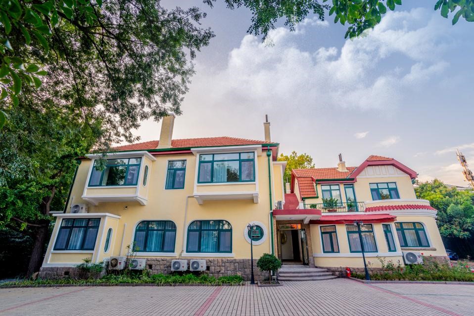 青岛湛山疗养院：“结庐在人境”的山海康养之旅